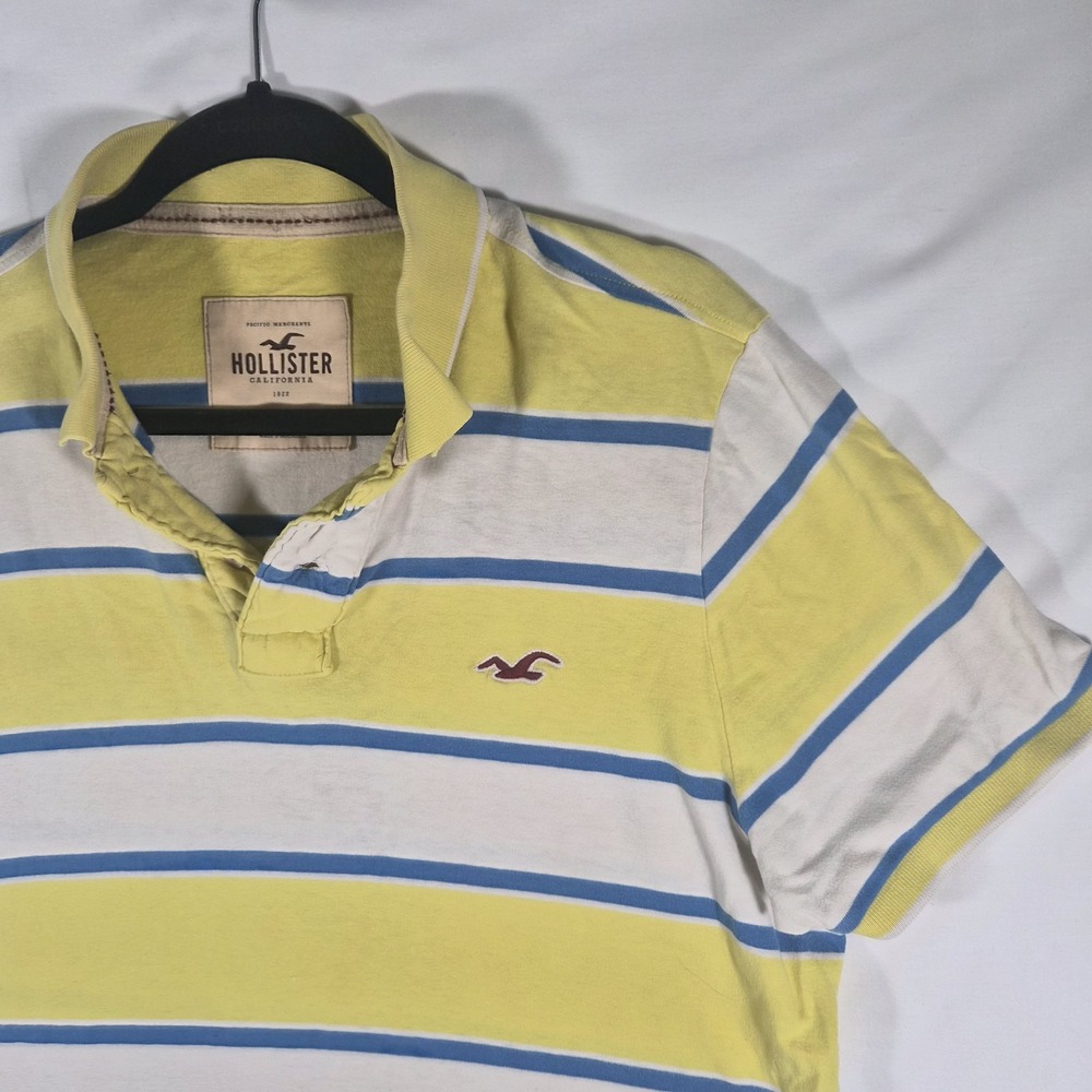 2000s Y2k Hollister Men's XL Striped Polo Shirt Yellow Blue White Preppy Logo